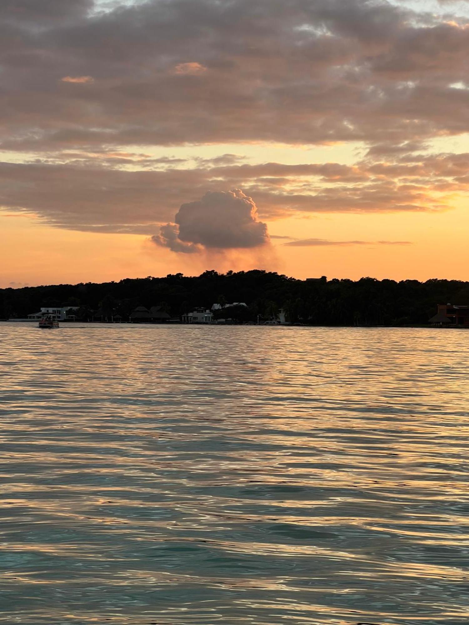 Villa Santuario Lake Front Oasis Bacalar Kültér fotó