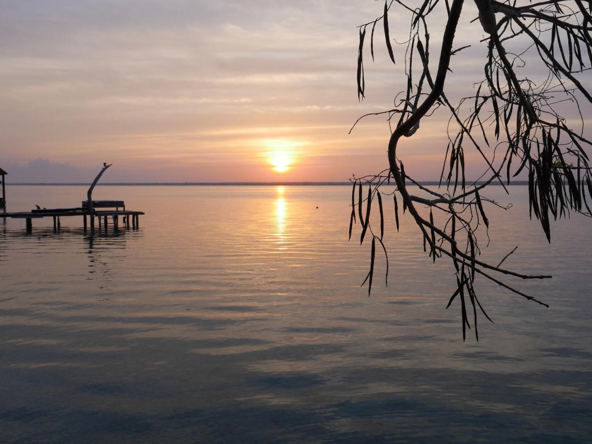 Villa Santuario Lake Front Oasis Bacalar Kültér fotó